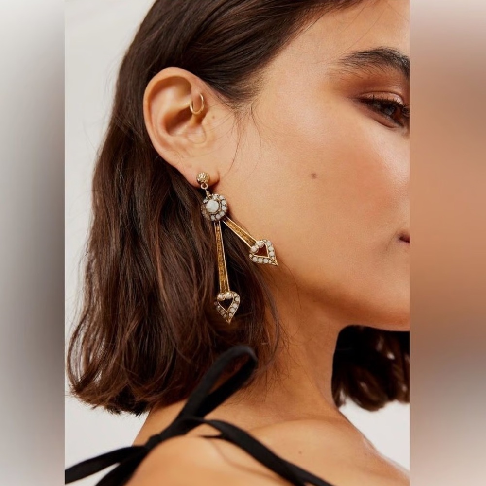 NWT Free People Ariana Ost Paula Dangle Earrings